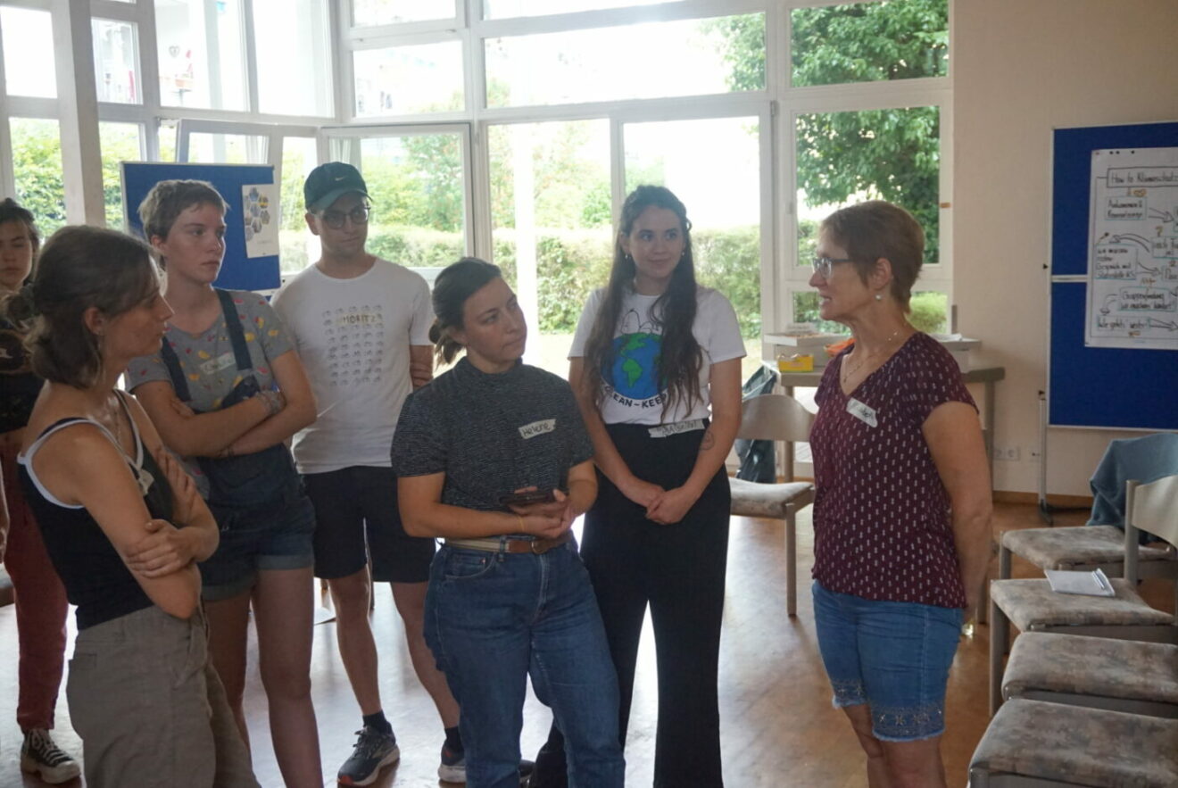 ＂How to Klimaschutz＂ in Herrenberg - Projektgruppe der Jugendbeteiligung gibt Klimawissen weiter